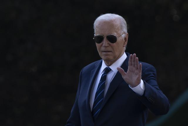 AA-20240715-35152198-35152175-USA_PRESIDENT_JOE_BIDEN_LAS_VEGASA_DOGRU_YOLA_CIKTI