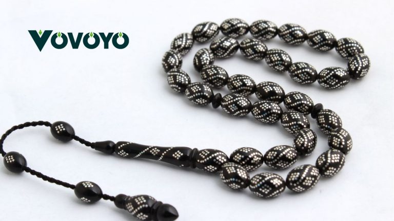 Estetik ve Anlam Dolu Kadın Bileklikleri ve Çocuk Kolyeleri: Vovoyo’da Ruhunuza Hitap Eden Takılar