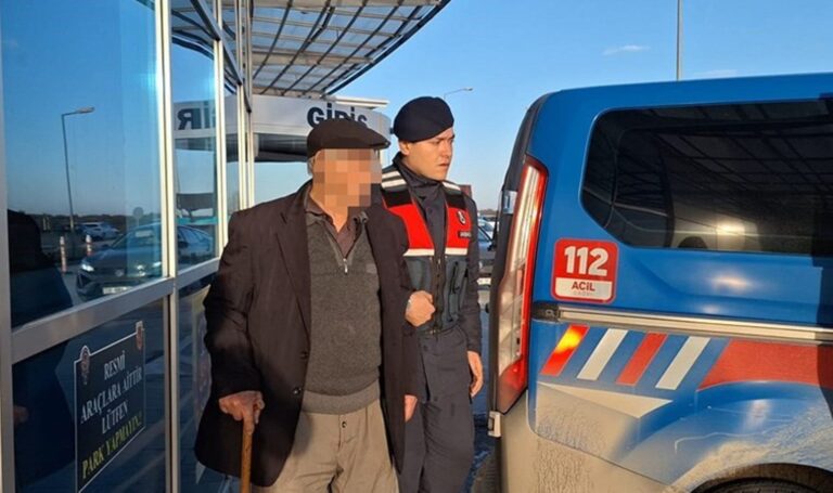 76 yaşındaki adam köpeğe cinsel saldırıda bulunduğu iddiasıyla tutuklandı – Son Dakika Türkiye Haberleri