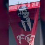 “Ücretsiz OMAMAMLU …” CHP milletvekilleri 15 Temmuz Şehit Köprüsü, Özel CHP Lideri’nde asıldı: “Bu başlangıç”