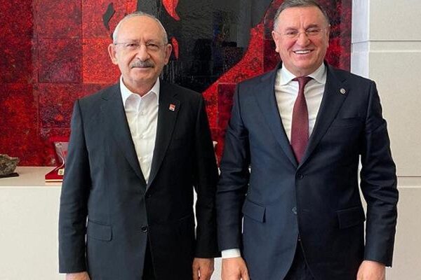 KEMAL KILIÇDARoğLU’NNDAN Çok “Mütevelli Heyeti” ve “Lütfü Savaş” konuşacak mıyız, Hatay Belediye Başkanı mütevelli heyetinden daha iyi olacak mı? “