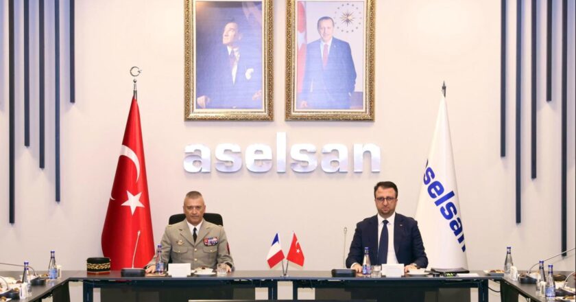Fransız Genelkurmay Başkanı Burkhard Aselsan’ı ziyaret etti