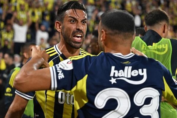 F.Bahçe kadrosundan ihraç edilen İrcan Can Kahveci ve Cenk Tosun’dan ilk açıklama! Şaşkınlıklarını gizleyemediler…