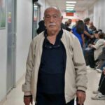 Babası ve kız kardeşinden aldığı böbreklerle 48 yıldır yaşıyor.