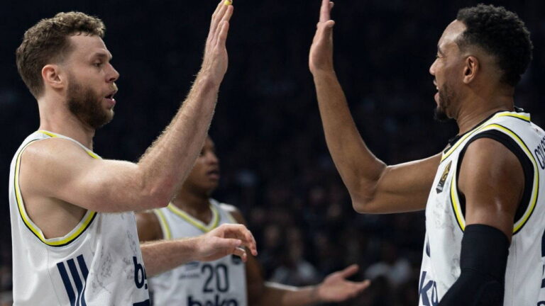 F.Bahçe Beko Sırbistan’da rekorunu sürdürüyor! – En güncel spor haberleri