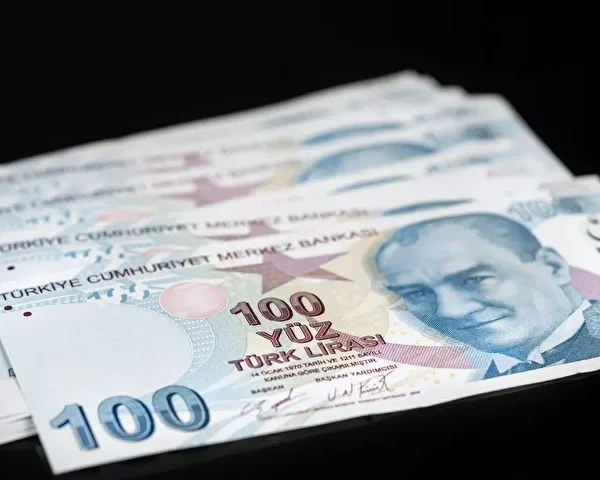 Yüksek Mahkeme Üyesi Başlattığı Mahkeme Sayesinde Maaşlarda Yüksek Artış Yakında